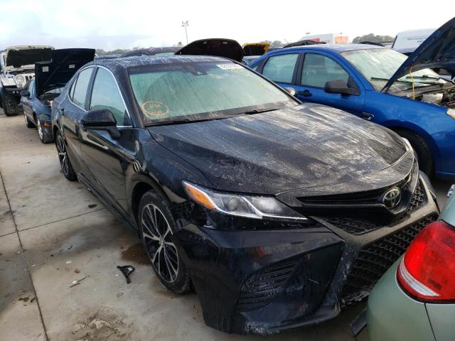 TOYOTA CAMRY SE A 2018 4t1b11hk5ju036550