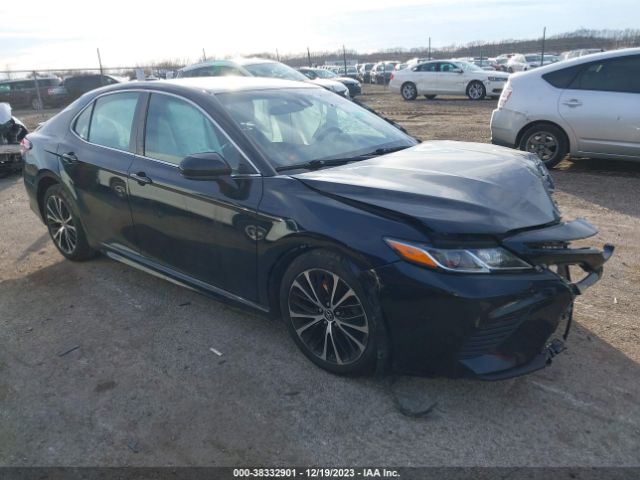 TOYOTA CAMRY 2018 4t1b11hk5ju082329