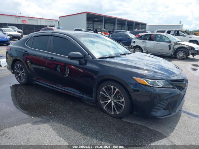 TOYOTA CAMRY 2018 4t1b11hk5ju104782