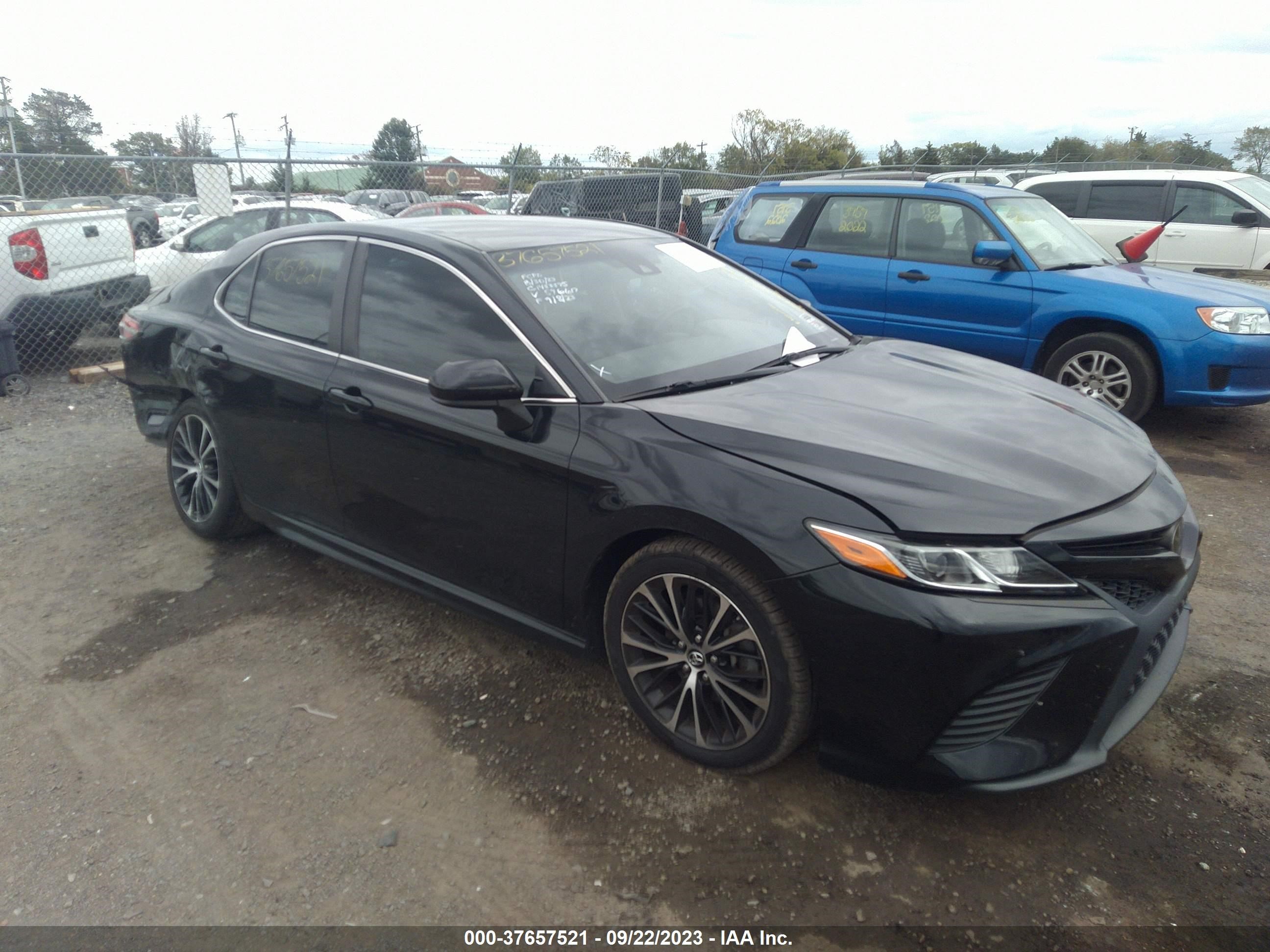 TOYOTA CAMRY 2018 4t1b11hk5ju596617