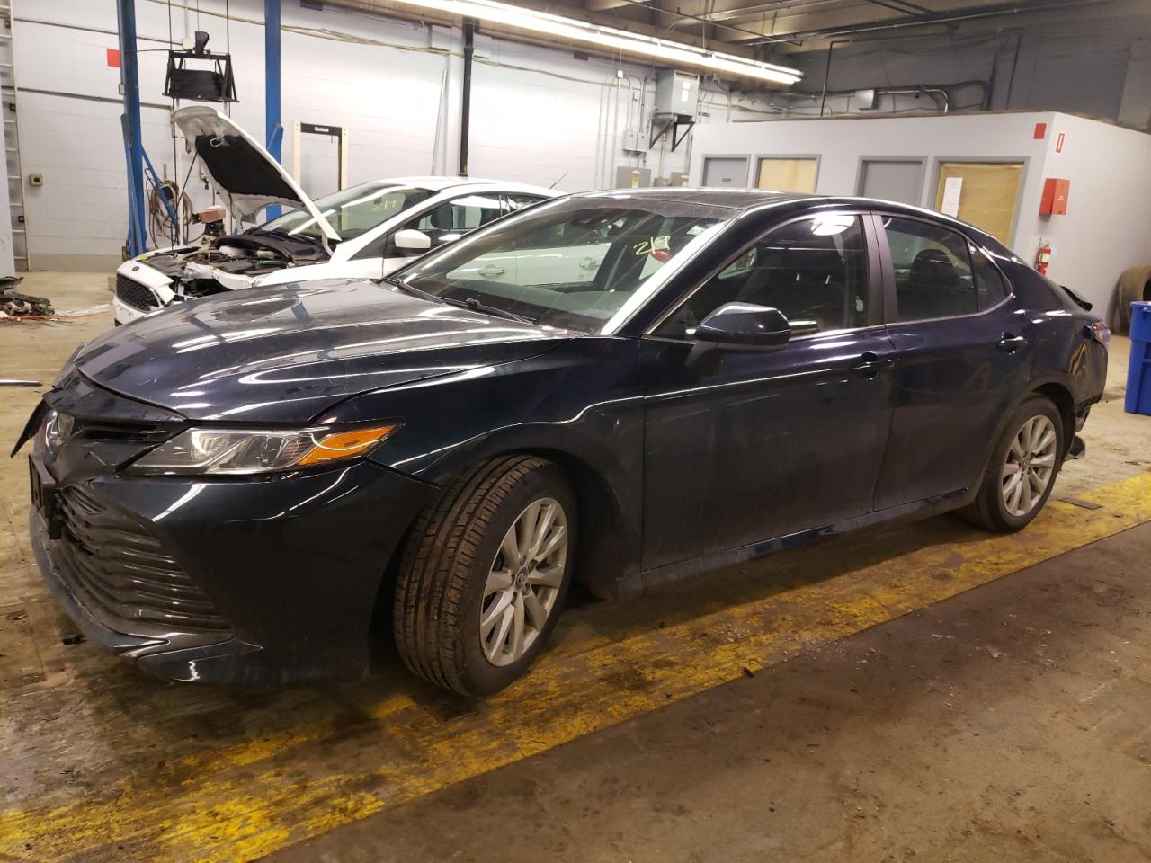 TOYOTA CAMRY 2018 4t1b11hk5ju611326