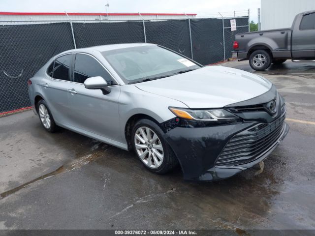 TOYOTA CAMRY 2018 4t1b11hk5ju640101