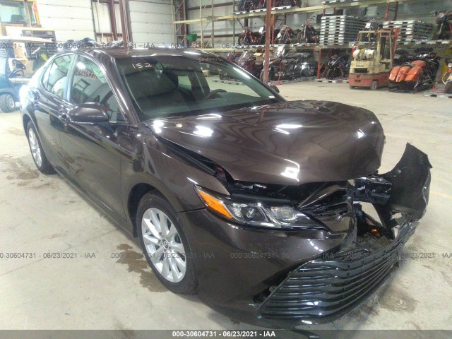 TOYOTA CAMRY 2018 4t1b11hk6ju006604