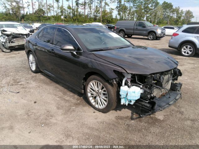 TOYOTA CAMRY 2018 4t1b11hk6ju020776