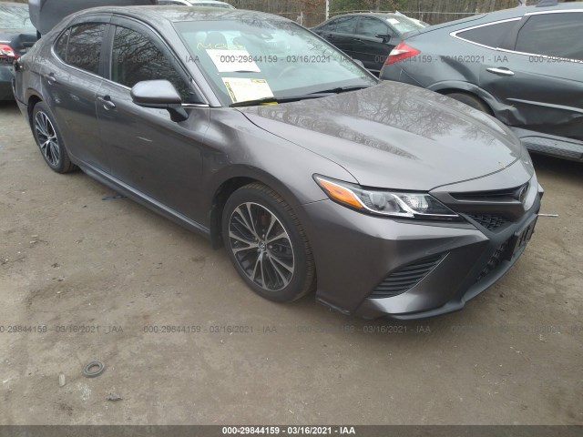 TOYOTA CAMRY 2018 4t1b11hk6ju060310