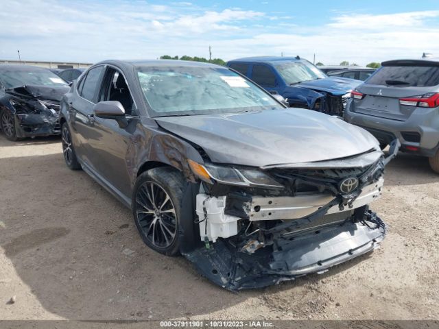 TOYOTA CAMRY 2018 4t1b11hk6ju070643