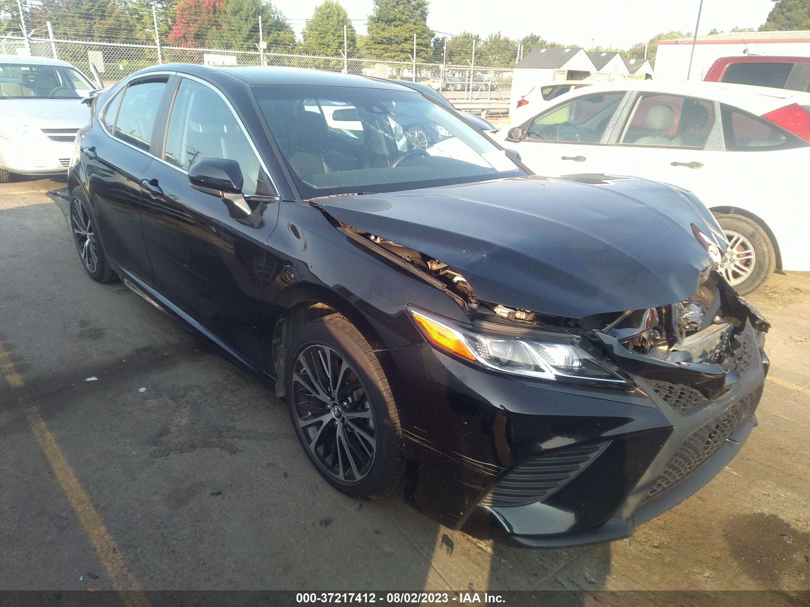 TOYOTA CAMRY 2018 4t1b11hk6ju153814