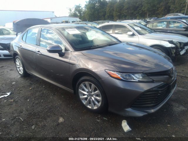 TOYOTA CAMRY 2018 4t1b11hk6ju543246