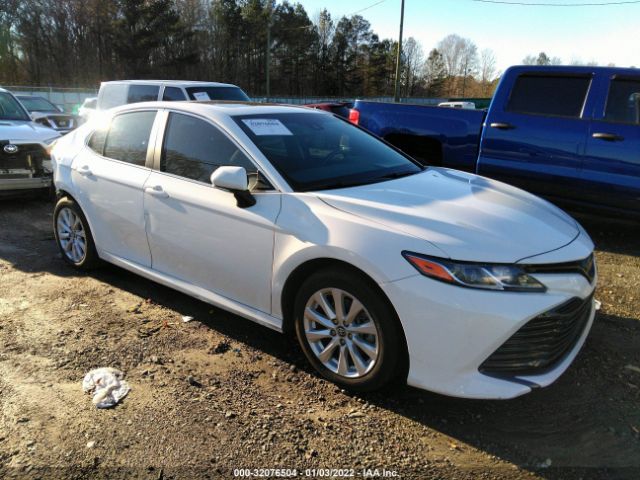 TOYOTA CAMRY 2018 4t1b11hk6ju647560