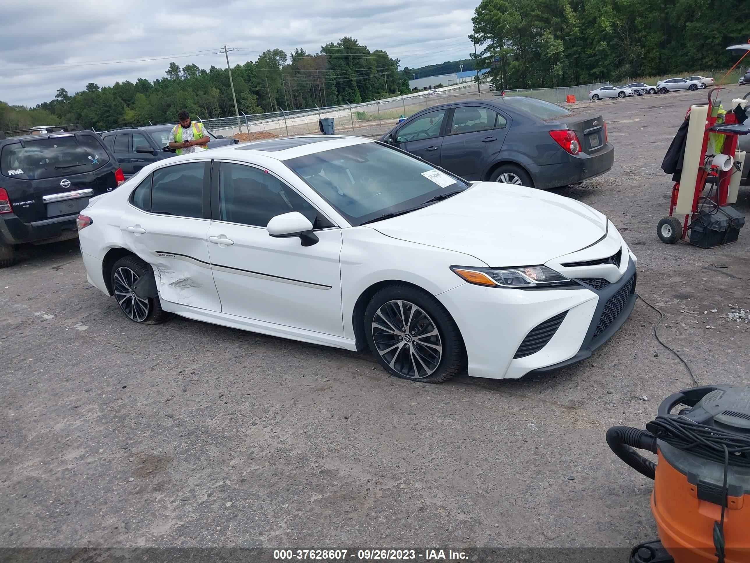 TOYOTA CAMRY 2019 4t1b11hk6ku210224