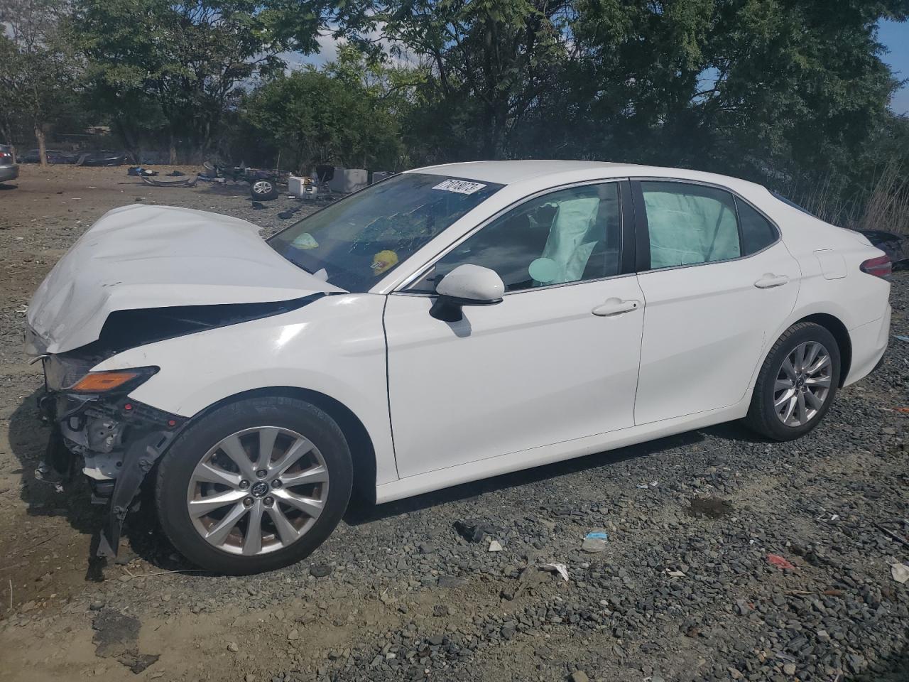 TOYOTA CAMRY 2018 4t1b11hk7ju007101