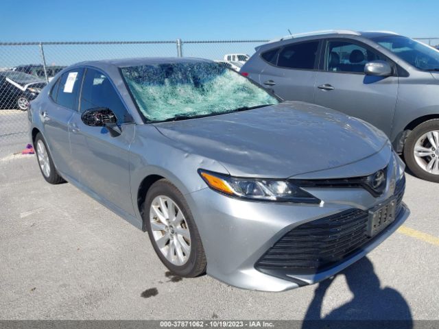 TOYOTA CAMRY 2018 4t1b11hk7ju067542