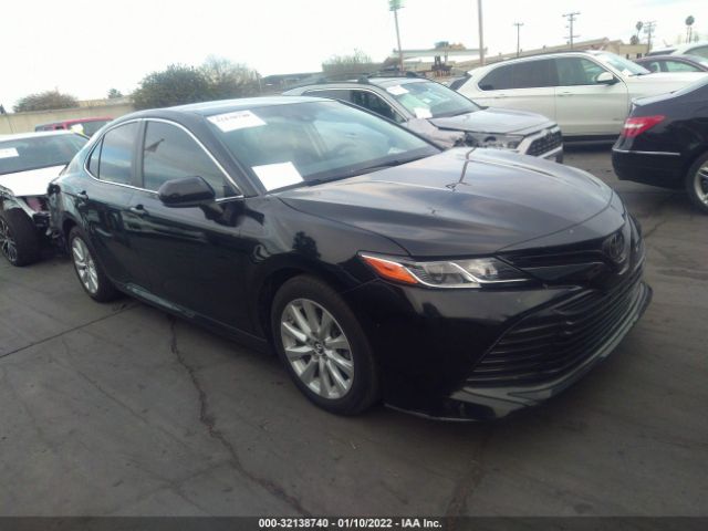 TOYOTA CAMRY 2018 4t1b11hk7ju072384