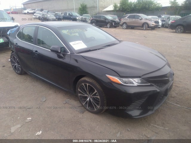 TOYOTA CAMRY 2018 4t1b11hk7ju075544