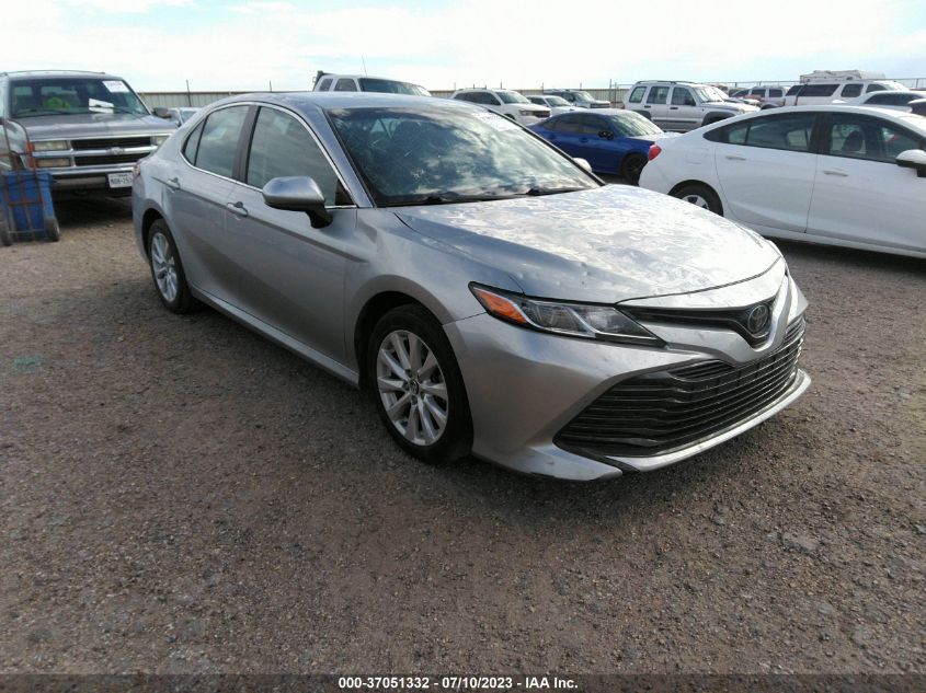 TOYOTA CAMRY 2018 4t1b11hk7ju092621