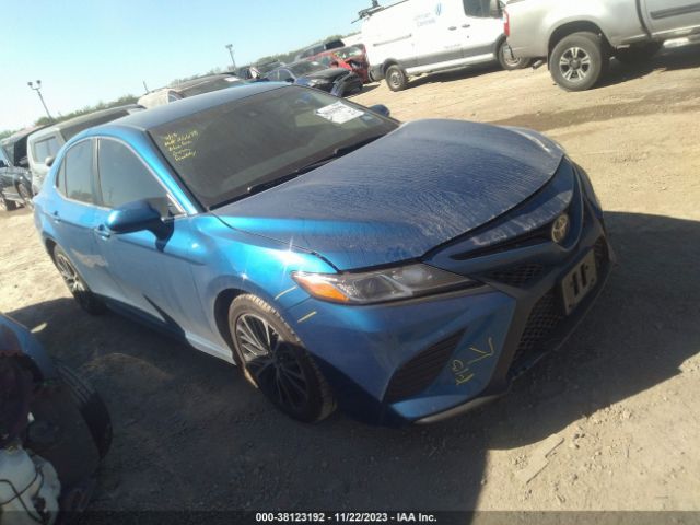 TOYOTA CAMRY 2018 4t1b11hk7ju142532