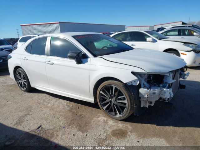 TOYOTA CAMRY 2018 4t1b11hk7ju150744