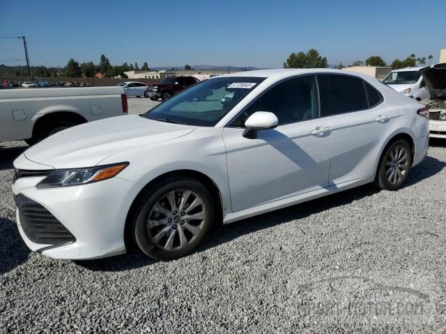 TOYOTA CAMRY 2018 4t1b11hk7ju150971