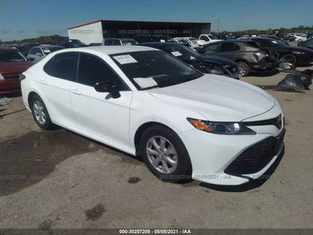 TOYOTA CAMRY 2018 4t1b11hk7ju531171