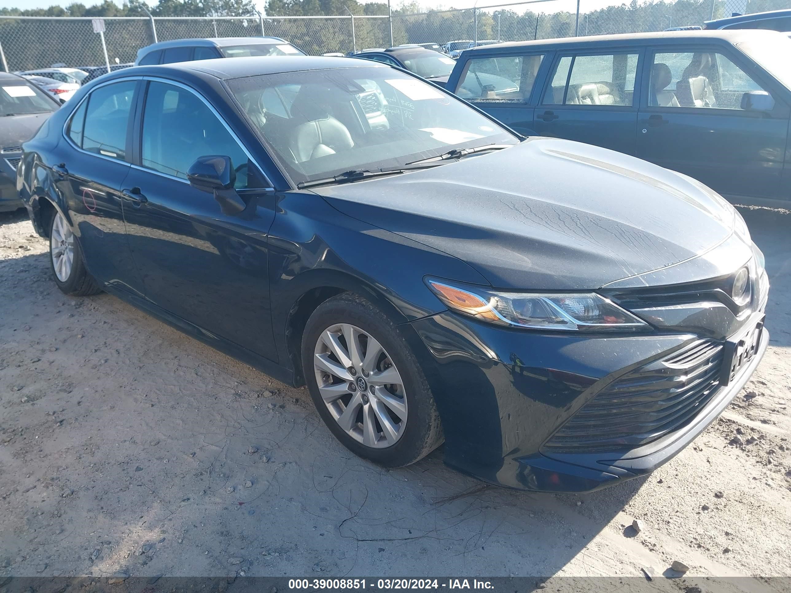 TOYOTA CAMRY 2018 4t1b11hk7ju601784