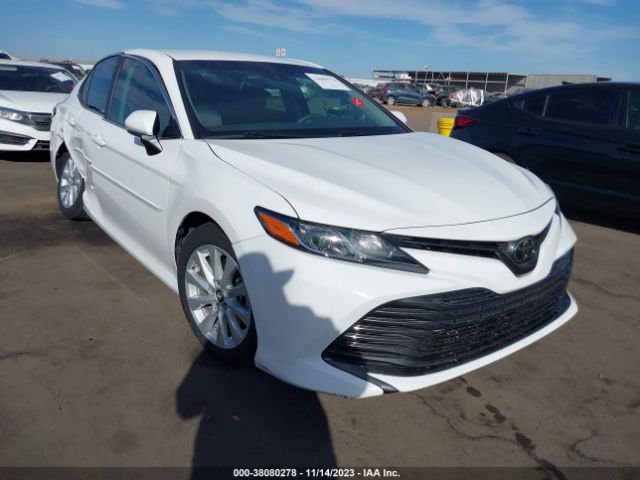 TOYOTA CAMRY 2018 4t1b11hk7ju656736