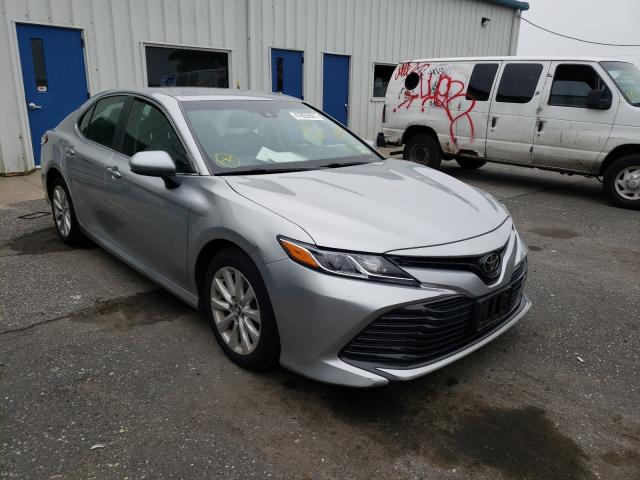 TOYOTA CAMRY L 2018 4t1b11hk8ju011934