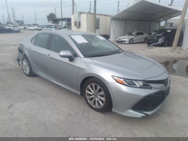 TOYOTA CAMRY 2018 4t1b11hk8ju061944