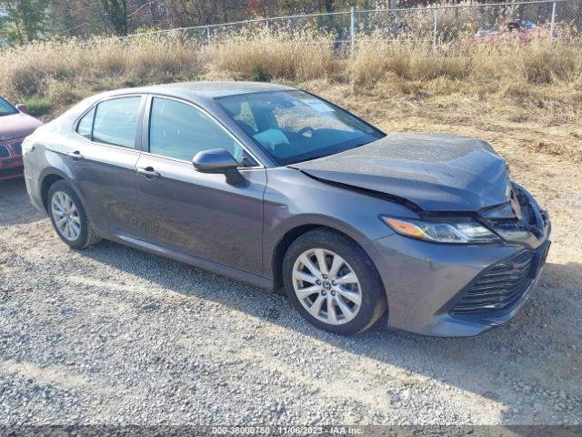 TOYOTA CAMRY 2018 4t1b11hk8ju075942