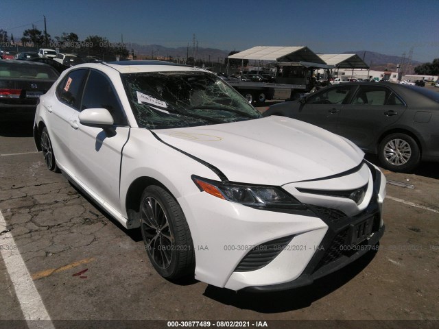 TOYOTA CAMRY 2018 4t1b11hk8ju084611