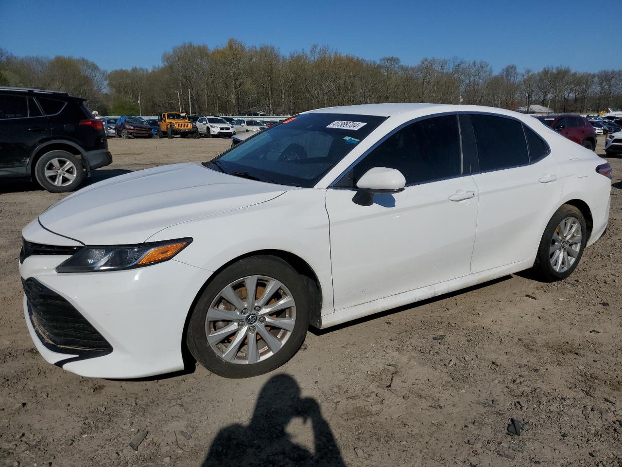 TOYOTA CAMRY 2018 4t1b11hk8ju103898