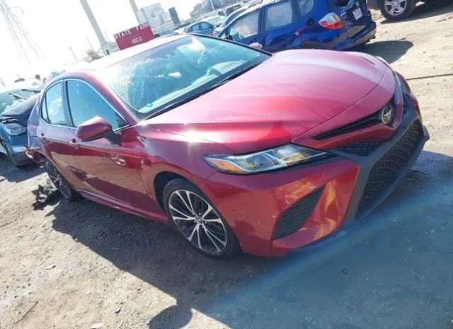 TOYOTA CAMRY 2018 4t1b11hk8ju565555