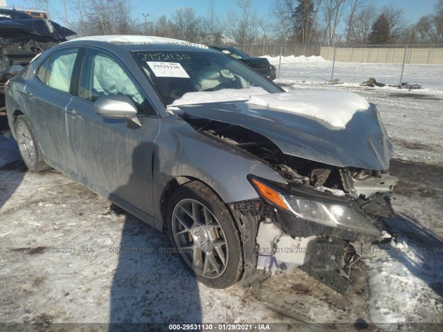 TOYOTA CAMRY 2018 4t1b11hk8ju573042