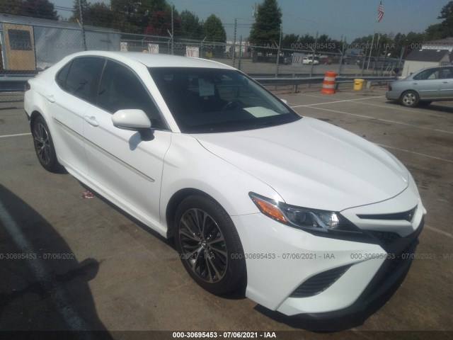 TOYOTA CAMRY 2018 4t1b11hk8ju575969