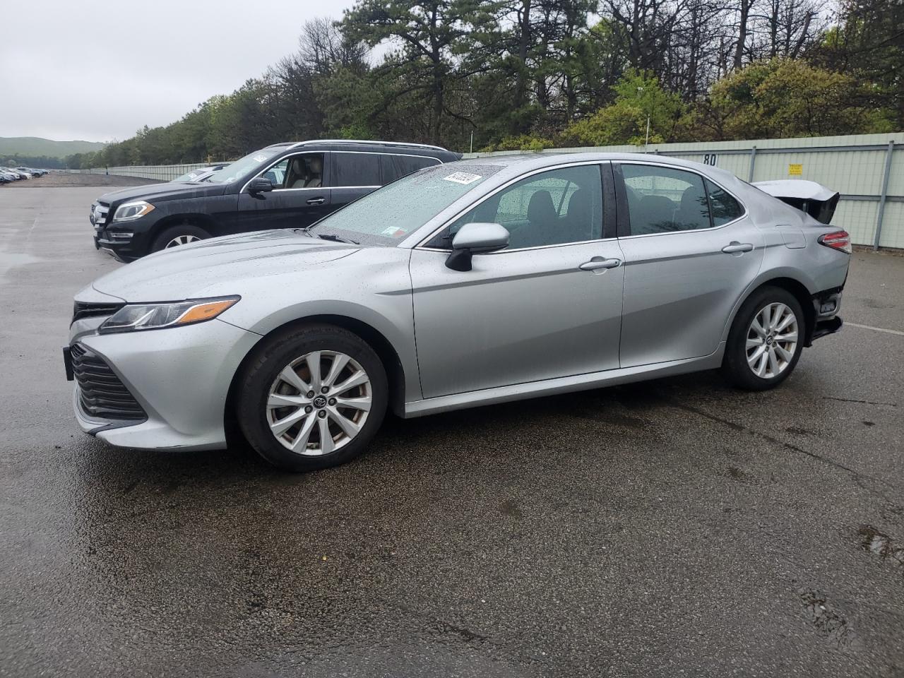 TOYOTA CAMRY 2018 4t1b11hk8ju584056