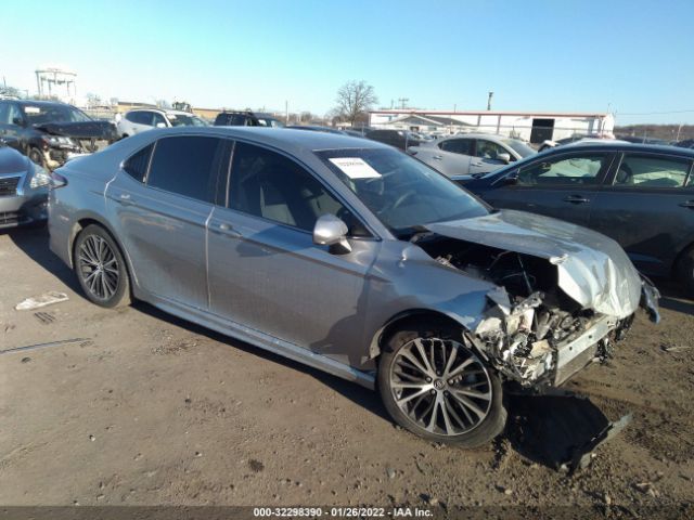 TOYOTA CAMRY 2018 4t1b11hk8ju660813