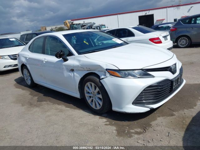 TOYOTA CAMRY 2018 4t1b11hk8ju667387