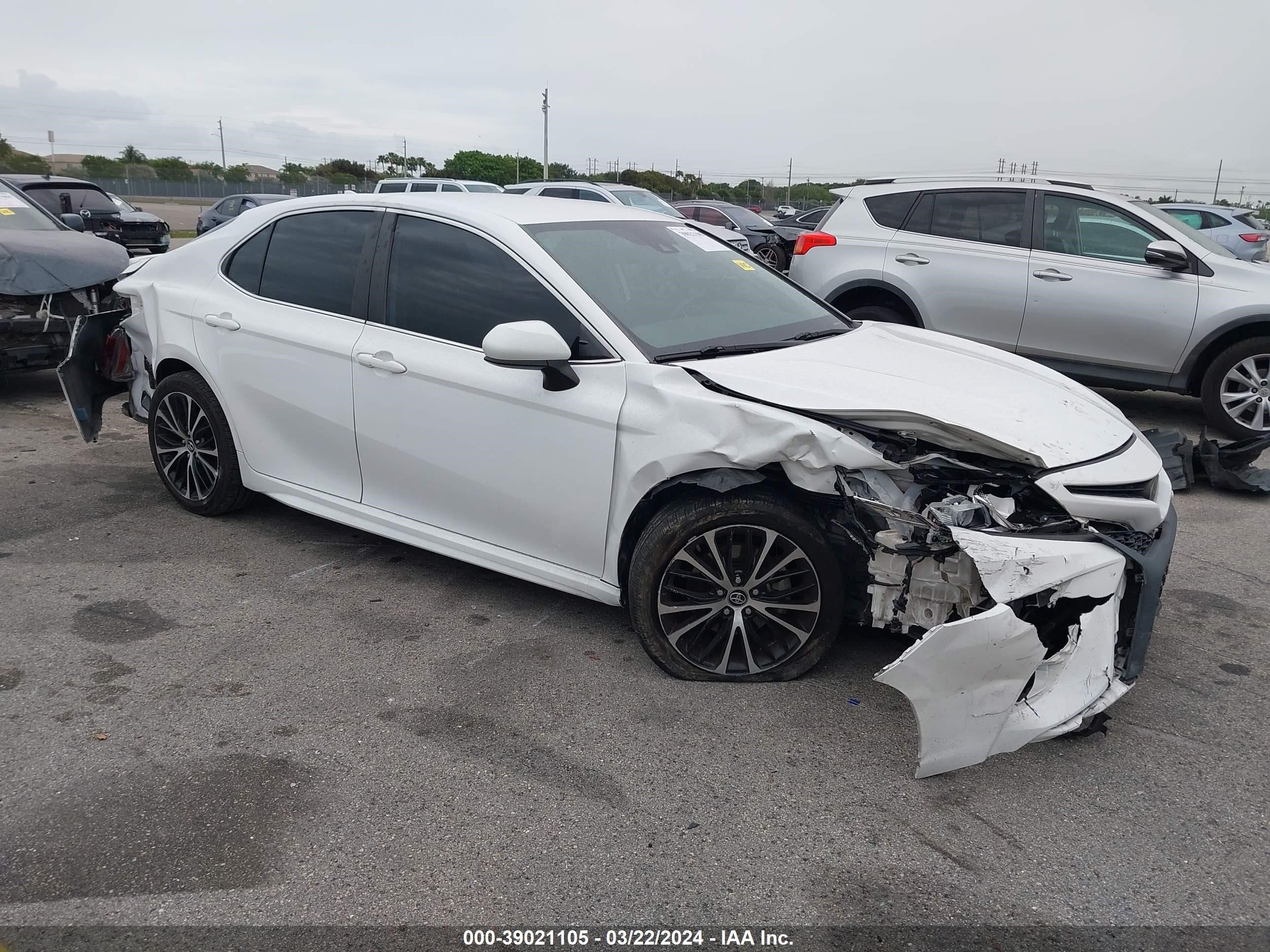 TOYOTA CAMRY 2019 4t1b11hk8ku821470