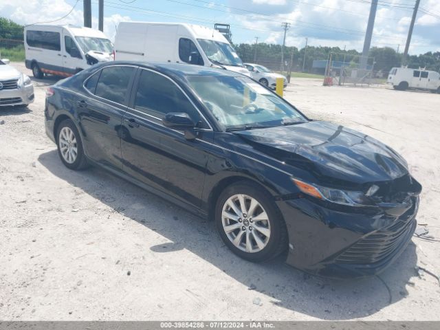 TOYOTA CAMRY 2018 4t1b11hk9ju009528