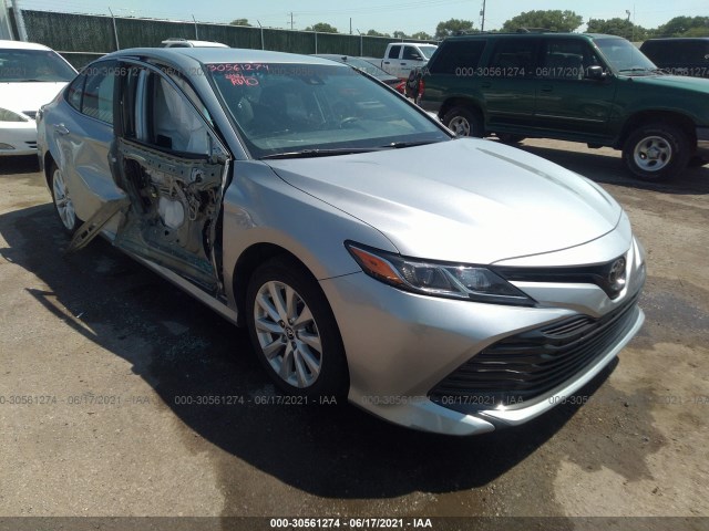 TOYOTA CAMRY 2018 4t1b11hk9ju011750