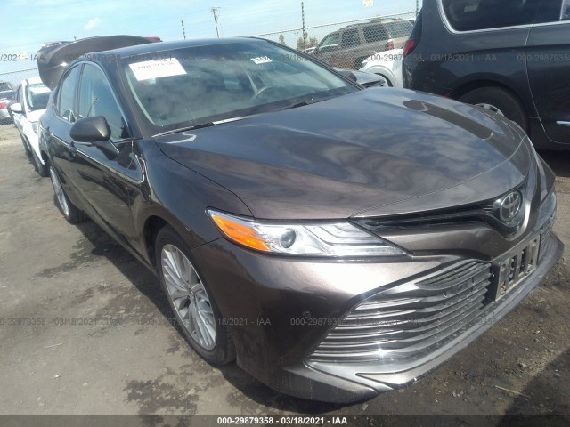 TOYOTA CAMRY 2018 4t1b11hk9ju014096