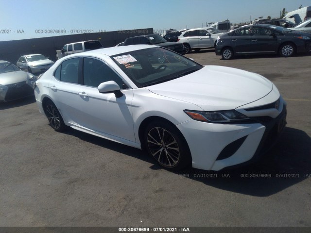 TOYOTA CAMRY 2018 4t1b11hk9ju016978