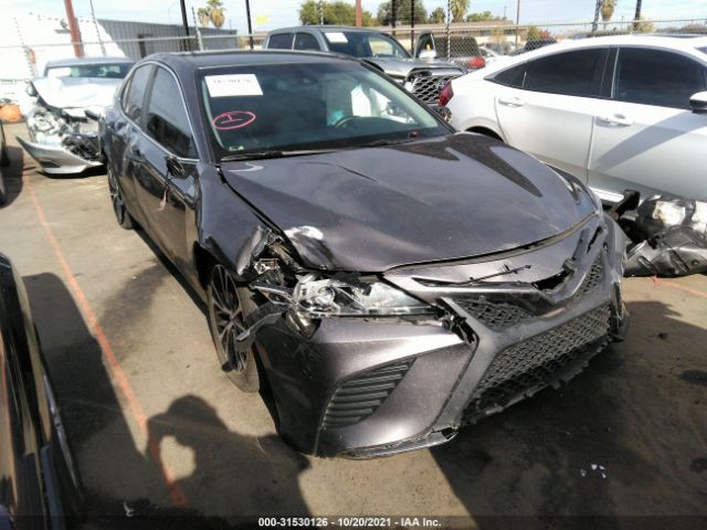 TOYOTA CAMRY 2018 4t1b11hk9ju017130