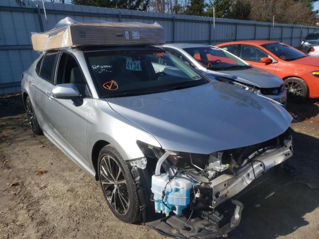 TOYOTA CAMRY SE A 2018 4t1b11hk9ju037832