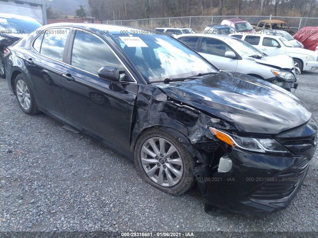 TOYOTA CAMRY 2018 4t1b11hk9ju070068