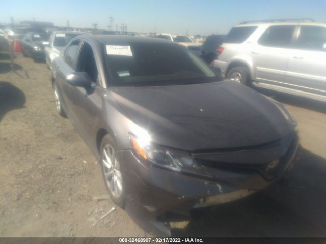 TOYOTA CAMRY 2018 4t1b11hk9ju071270