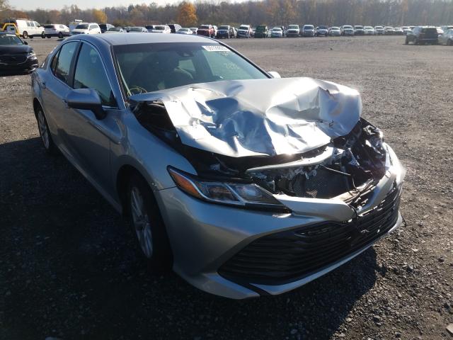 TOYOTA CAMRY LE 2018 4t1b11hk9ju074864