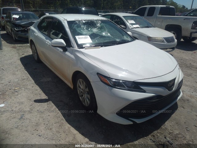 TOYOTA CAMRY 2018 4t1b11hk9ju084858