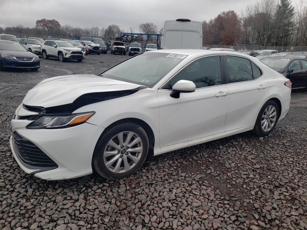 TOYOTA CAMRY 2018 4t1b11hk9ju087937