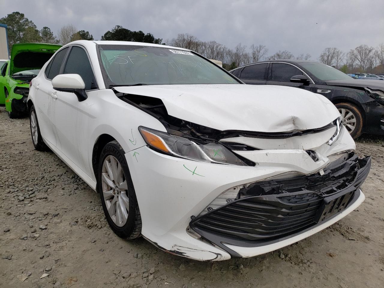 TOYOTA CAMRY 2018 4t1b11hk9ju091759