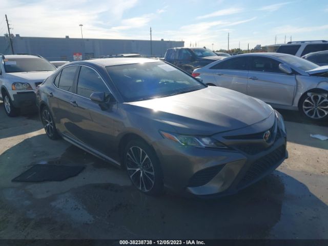 TOYOTA CAMRY 2018 4t1b11hk9ju112965